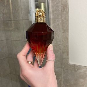 Killer Queen by Katy Perry